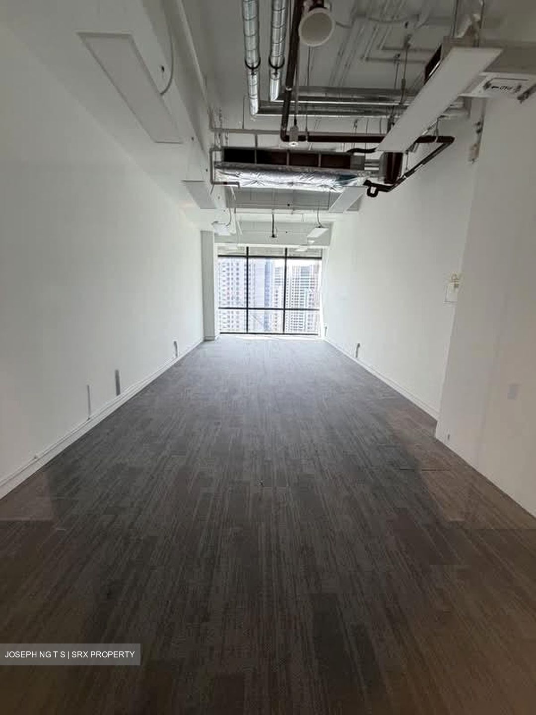 Woods Square (D25), Office #623521581